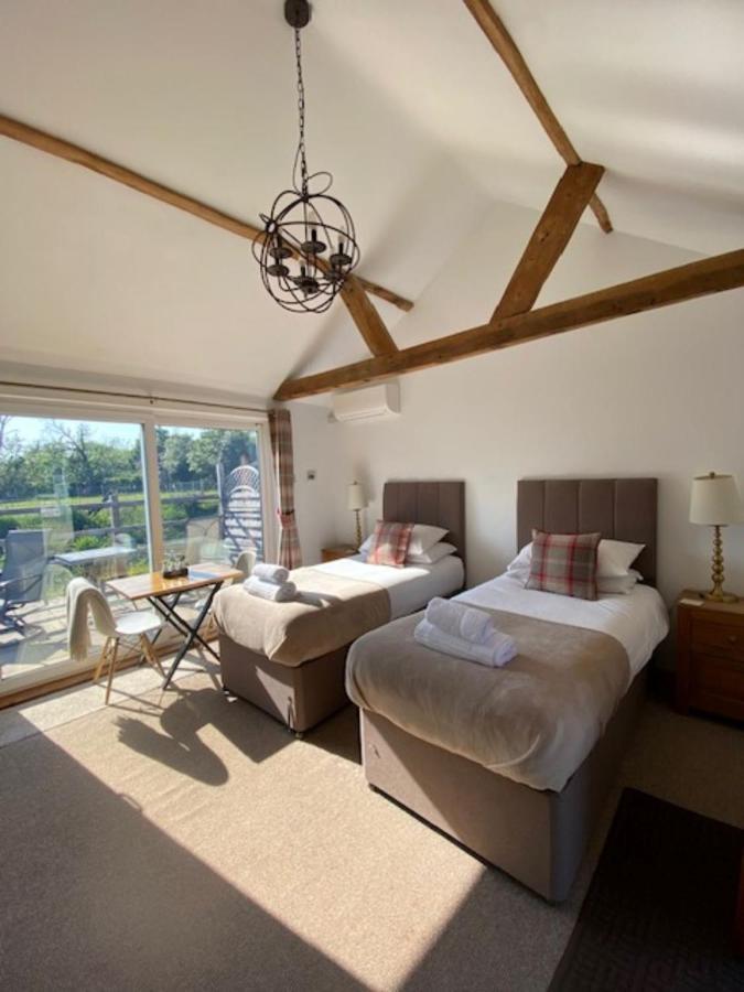 Baileys Farm Bed & Breakfast Kings Walden Екстериор снимка